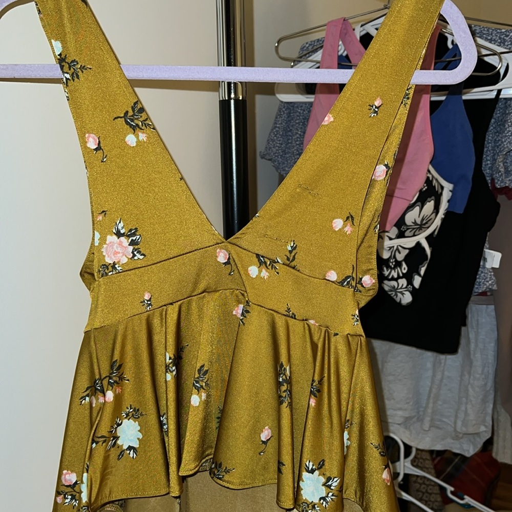 Blouse - Picture 2 of 3